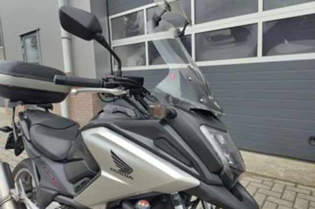 Honda NC750X (2017) thumbnail 3