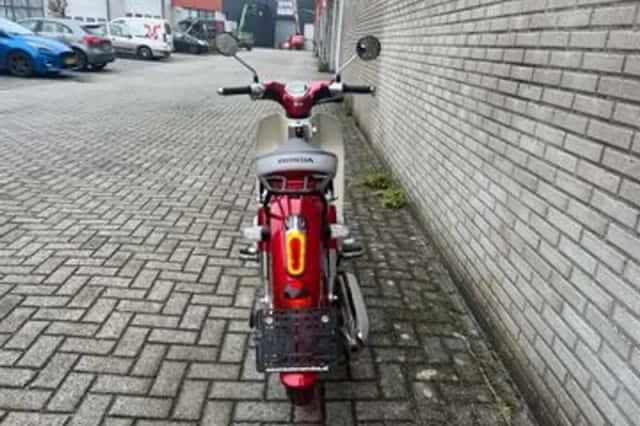 Honda SUPER CUB C 125 (2020) thumbnail 4