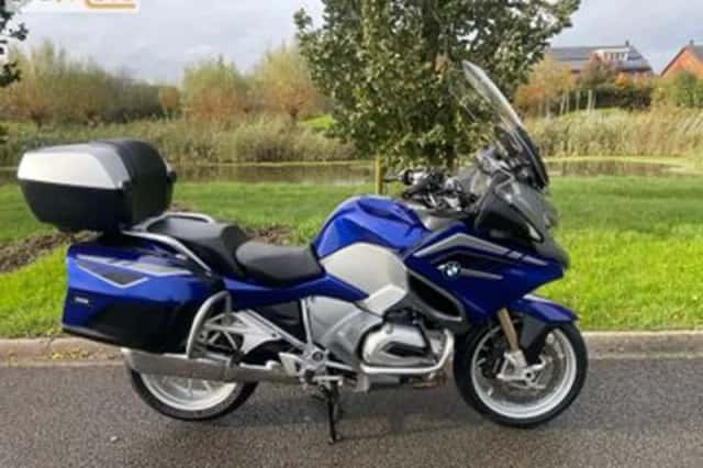 BMW R 1200 RT (2015) thumbnail 1