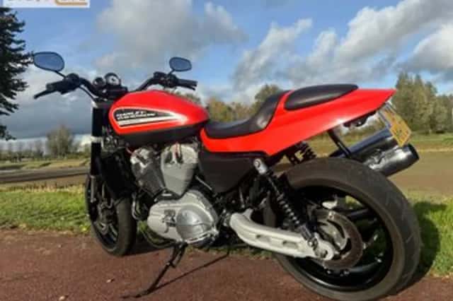 HARLEY-DAVIDSON SPORTSTER XR 1200 (2010) thumbnail 1