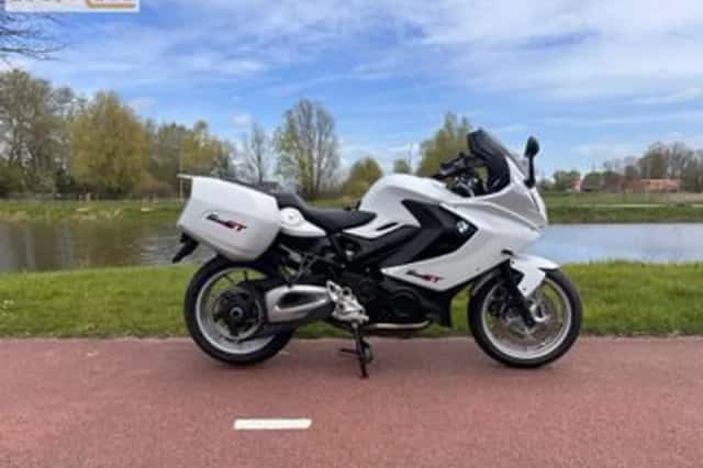 BMW F 800 GT (2013) thumbnail 1
