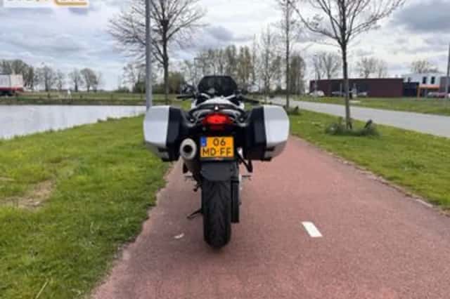 BMW F 800 GT (2013) thumbnail 4