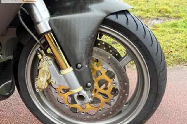 DUCATI ST 4S (2001) thumbnail 5