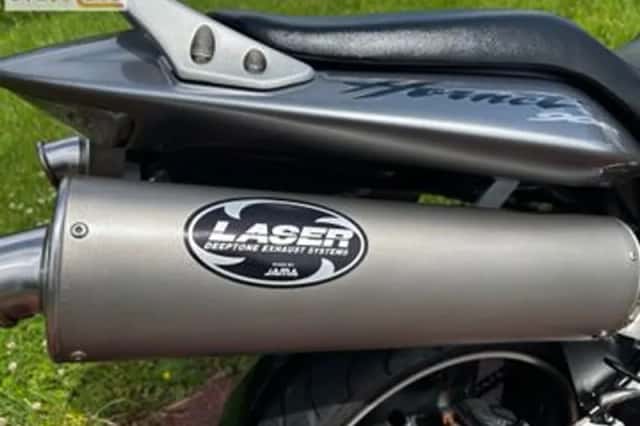 Honda CB 900 F HORNET (2002) thumbnail 5