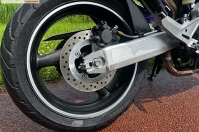 Honda CB 900 F HORNET (2002) thumbnail 6