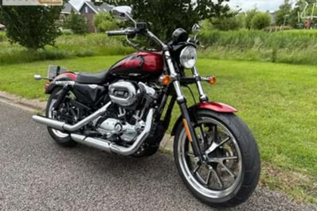 HARLEY-DAVIDSON SPORTSTER XL 1200 T SUPERLOW (2014) thumbnail 3