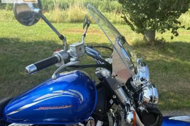 Suzuki VZ 800 Marauder (2001) thumbnail 6