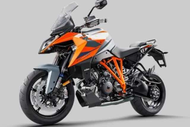 KTM 1290 Super Duke (2024) thumbnail 4