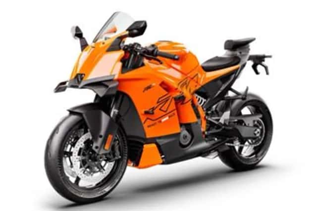 KTM 990 RC R (2026) thumbnail 4