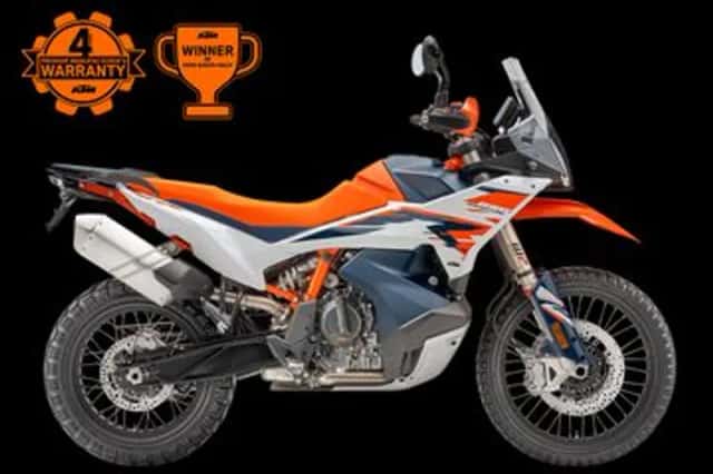 KTM 890 Adventure (2026) thumbnail 2