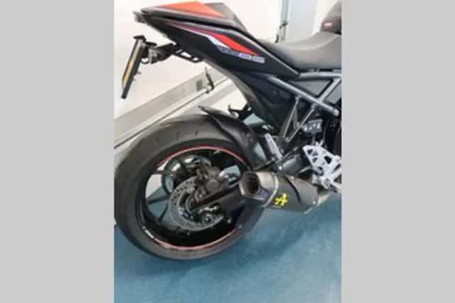 Suzuki GSX-8S (2024) thumbnail 5