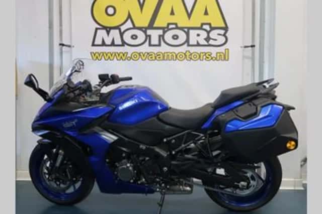 Suzuki GSX-S1000GT (2026) thumbnail 2