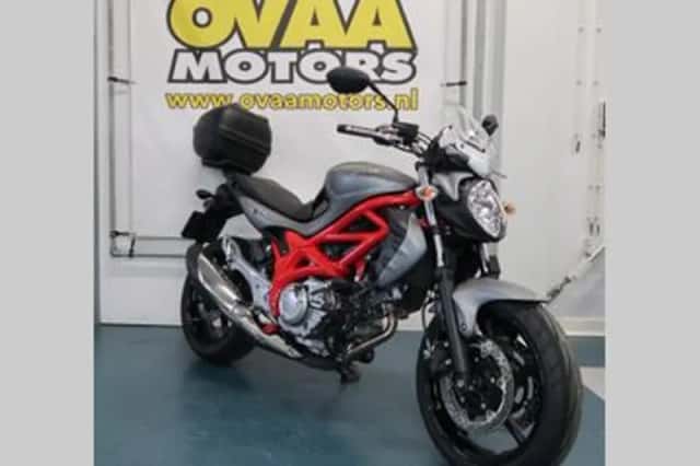 Suzuki Gladius (2015) thumbnail 1