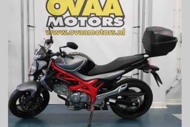 Suzuki Gladius (2015) thumbnail 2