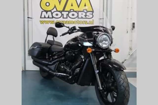 Suzuki Intruder C 1500 BT (2014) thumbnail 1