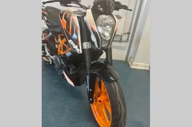 KTM 390 Duke (2013) thumbnail 3