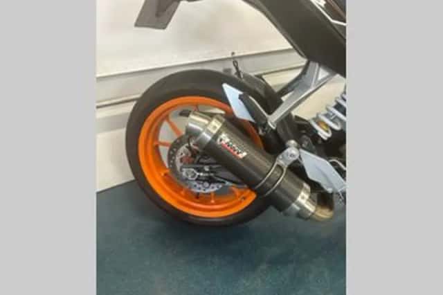 KTM 390 Duke (2013) thumbnail 4