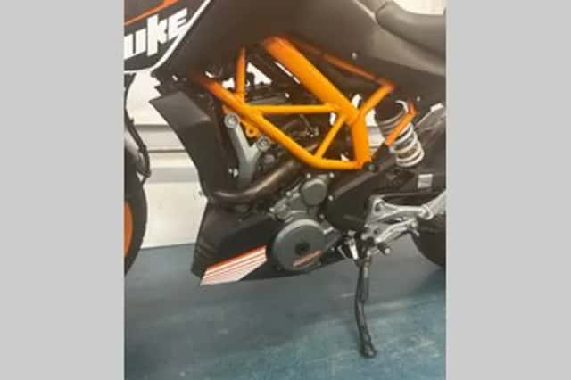 KTM 390 Duke (2013) thumbnail 5
