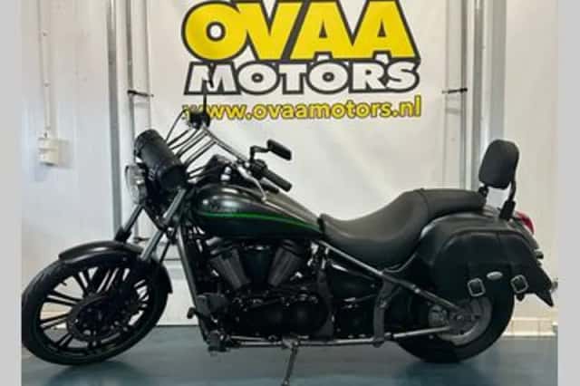 Kawasaki VN 900 Custom (2015) thumbnail 2