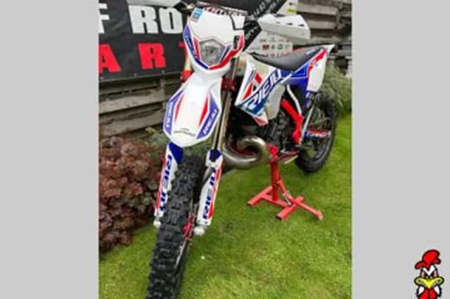 Rieju MR 300 Sixdays France (2024) thumbnail 4