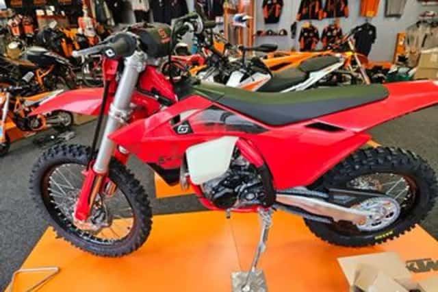 GASGAS EC 350 F (2026) thumbnail 4
