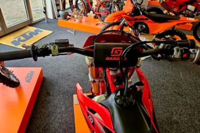 GASGAS EC 300 (2026) thumbnail 5