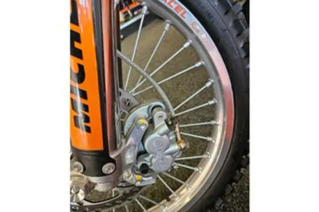 KTM 525 SX RACING (2005) thumbnail 6