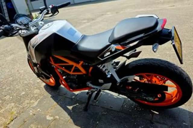 KTM 390 Duke (2014) thumbnail 6