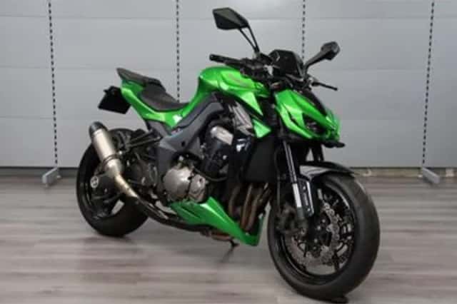 Kawasaki Z1000 (2015) thumbnail 2