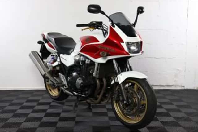 Honda CB 1300 S (2010) thumbnail 2