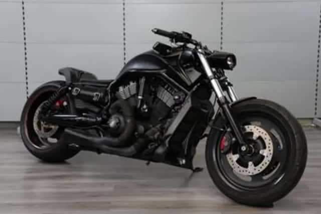 Harley-Davidson V-Rod (2007) thumbnail 1