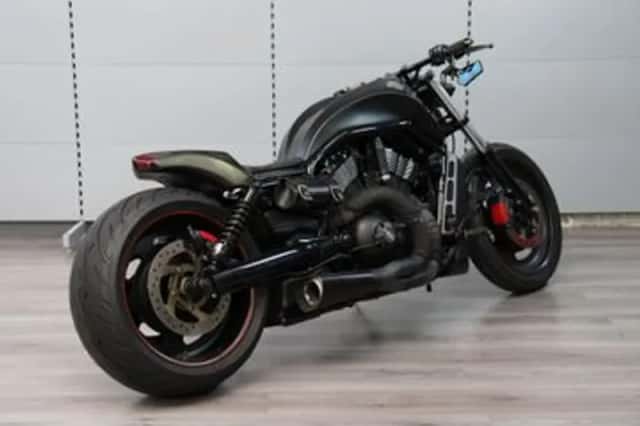 Harley-Davidson V-Rod (2007) thumbnail 2