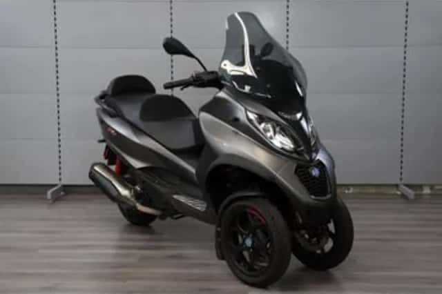 Piaggio MP3 500 (2018) thumbnail 1