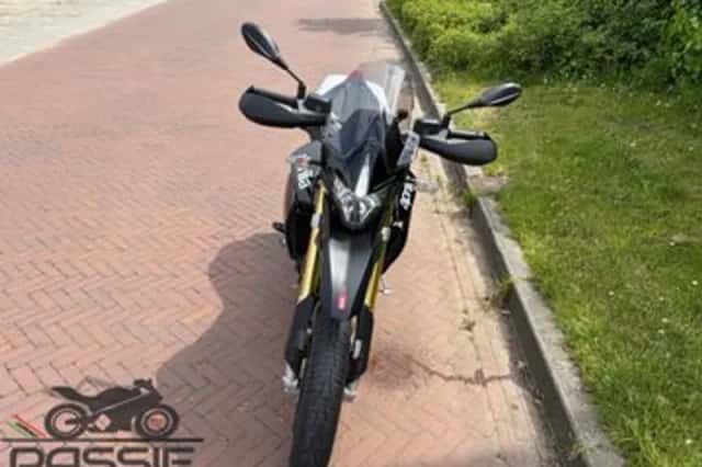 Aprilia Dorsoduro 750 (2008) thumbnail 5