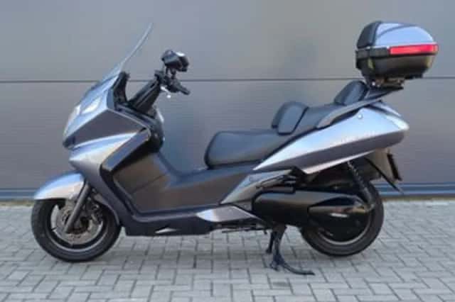 Honda FJS 400 Silver Wing (2006) thumbnail 4