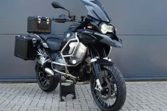 BMW R 1250 GS Adventure (2021) thumbnail 1