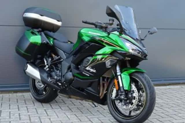 Kawasaki Ninja 1100 SX (2025) thumbnail 1