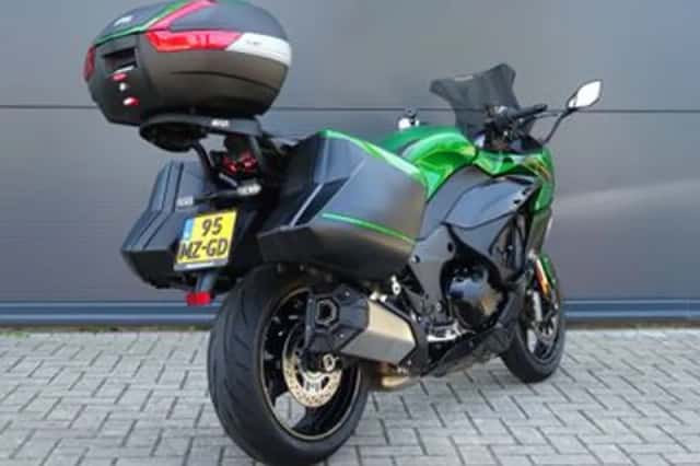Kawasaki Ninja 1100 SX (2025) thumbnail 3