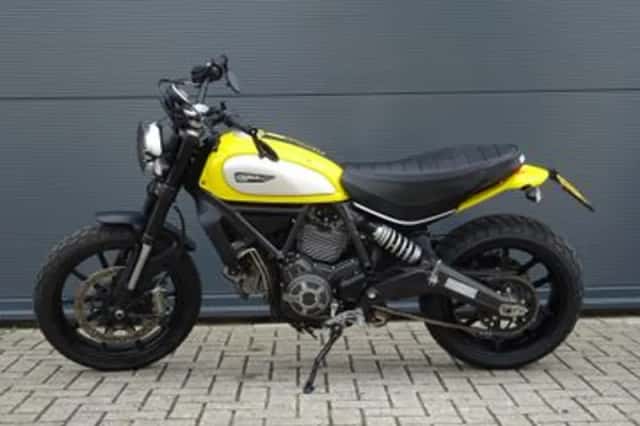 Ducati Scrambler Icon (2015) thumbnail 3
