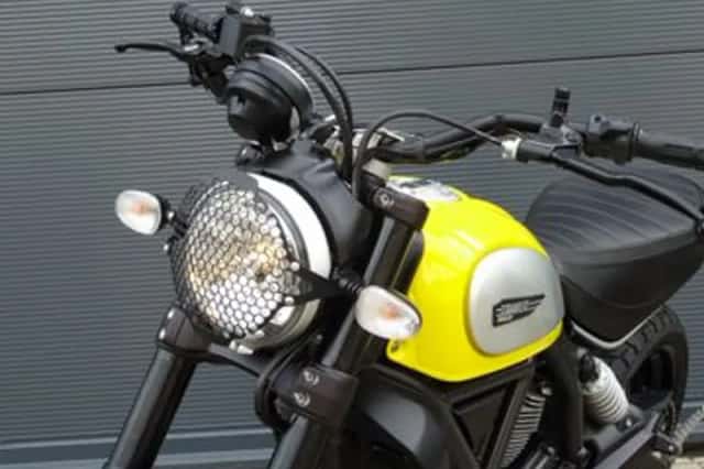 Ducati Scrambler Icon (2015) thumbnail 5
