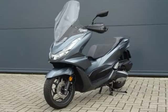 Honda PCX 125 (2022) thumbnail 5