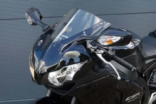 Honda CBR1000RR (2008) thumbnail 6