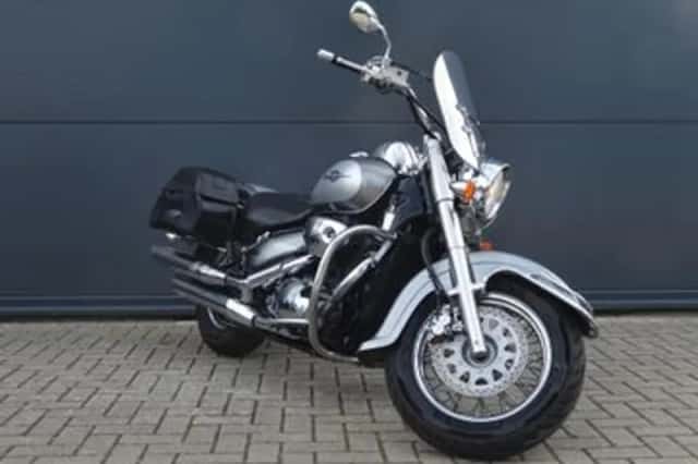 Suzuki Intruder C 800 (2006) thumbnail 1