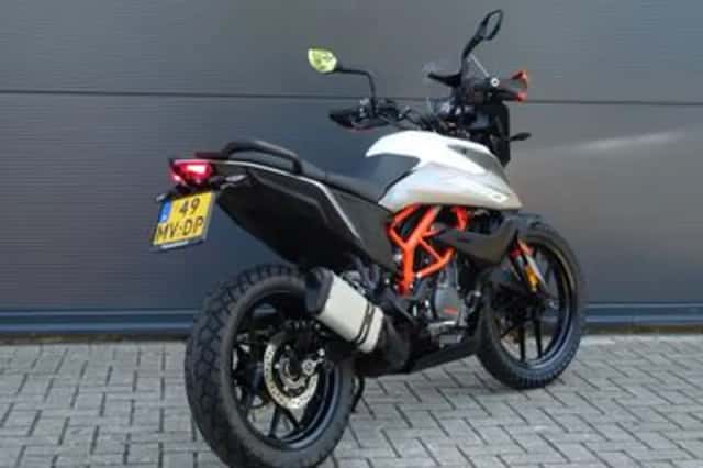 KTM 390 Adventure (2024) thumbnail 3