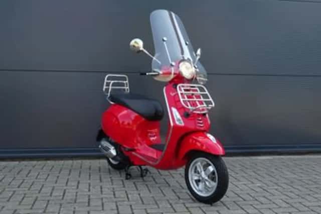 Vespa Primavera 125 (2014) thumbnail 1