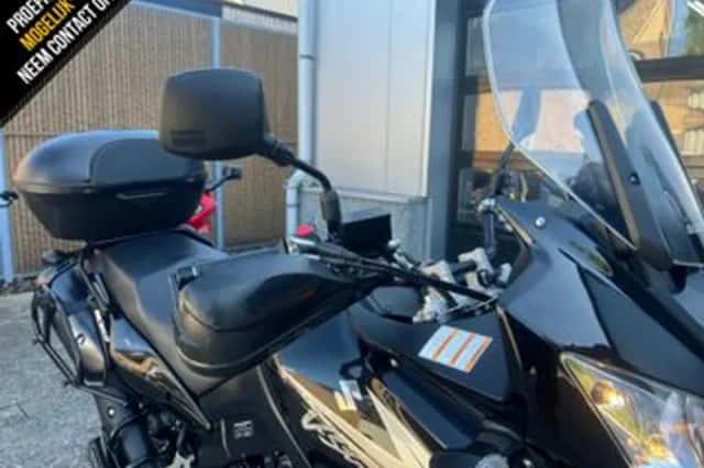 Suzuki V-Strom (2012) thumbnail 6