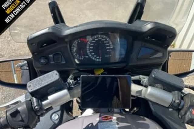 Honda ST 1300 PAN European (2003) thumbnail 2