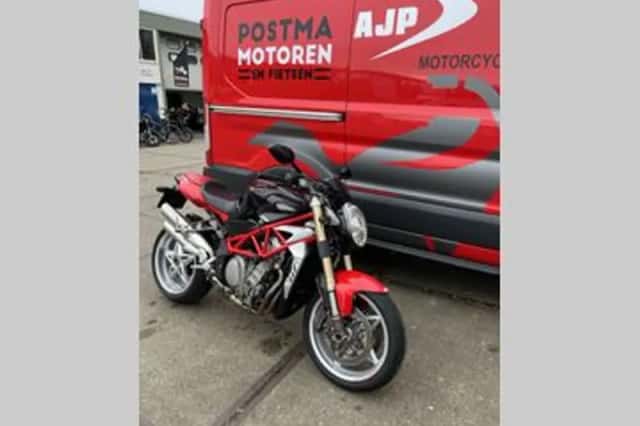MV AGUSTA BRUTALE 910 (2006) thumbnail 2