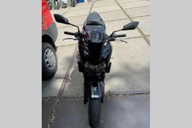 KAWASAKI Z 750 (2006) thumbnail 3