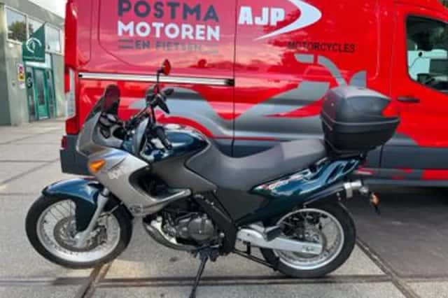 Aprilia Pegaso 650 I.E (2003) thumbnail 3